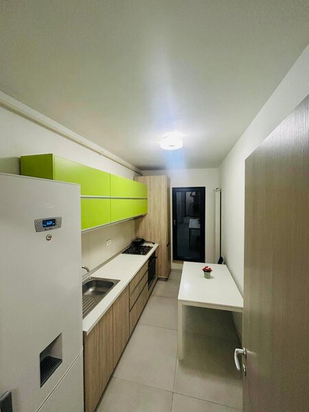 Militari, Grozavesti